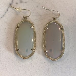 Kendra Scott Elle Earring - Iridescent White